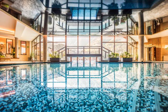 indoor pool