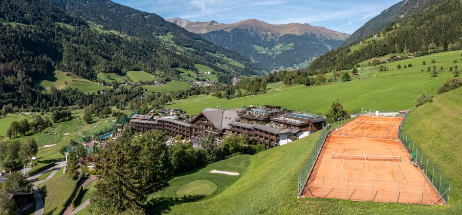 Tennisplätze am Hotel