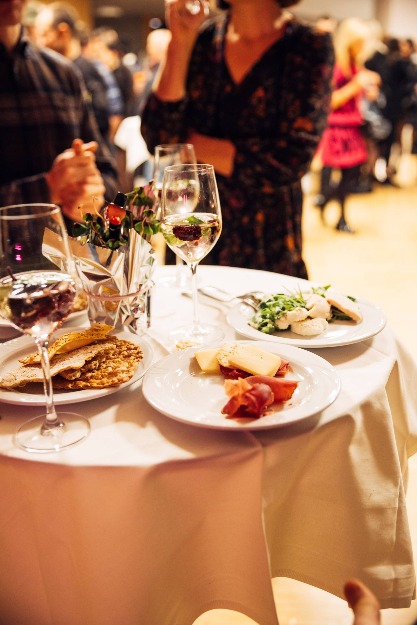 Cheers to us - Auf eine tolle Saison 2024 Symbolfoto