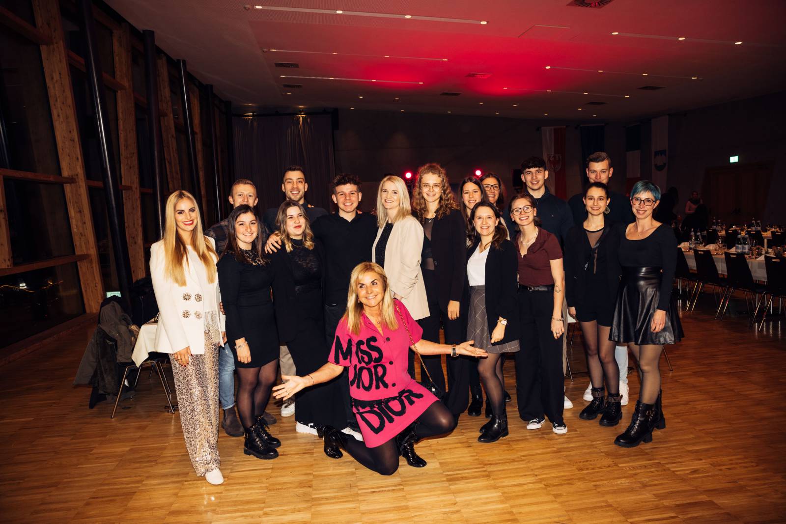 Cheers to us - Auf eine tolle Saison 2024 Symbolfoto