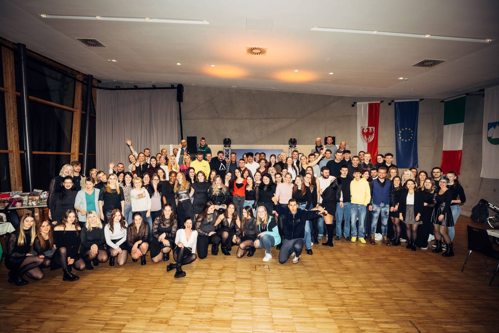 Cheers to us - Auf eine tolle Saison 2024 Symbolfoto