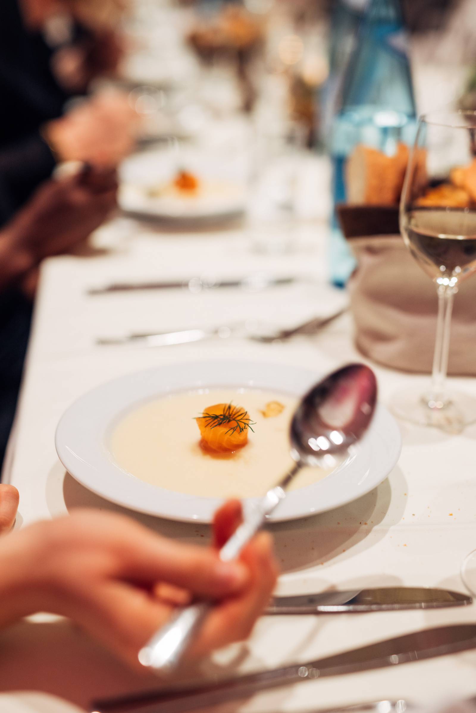 Cheers to us - Auf eine tolle Saison 2024 Symbolfoto