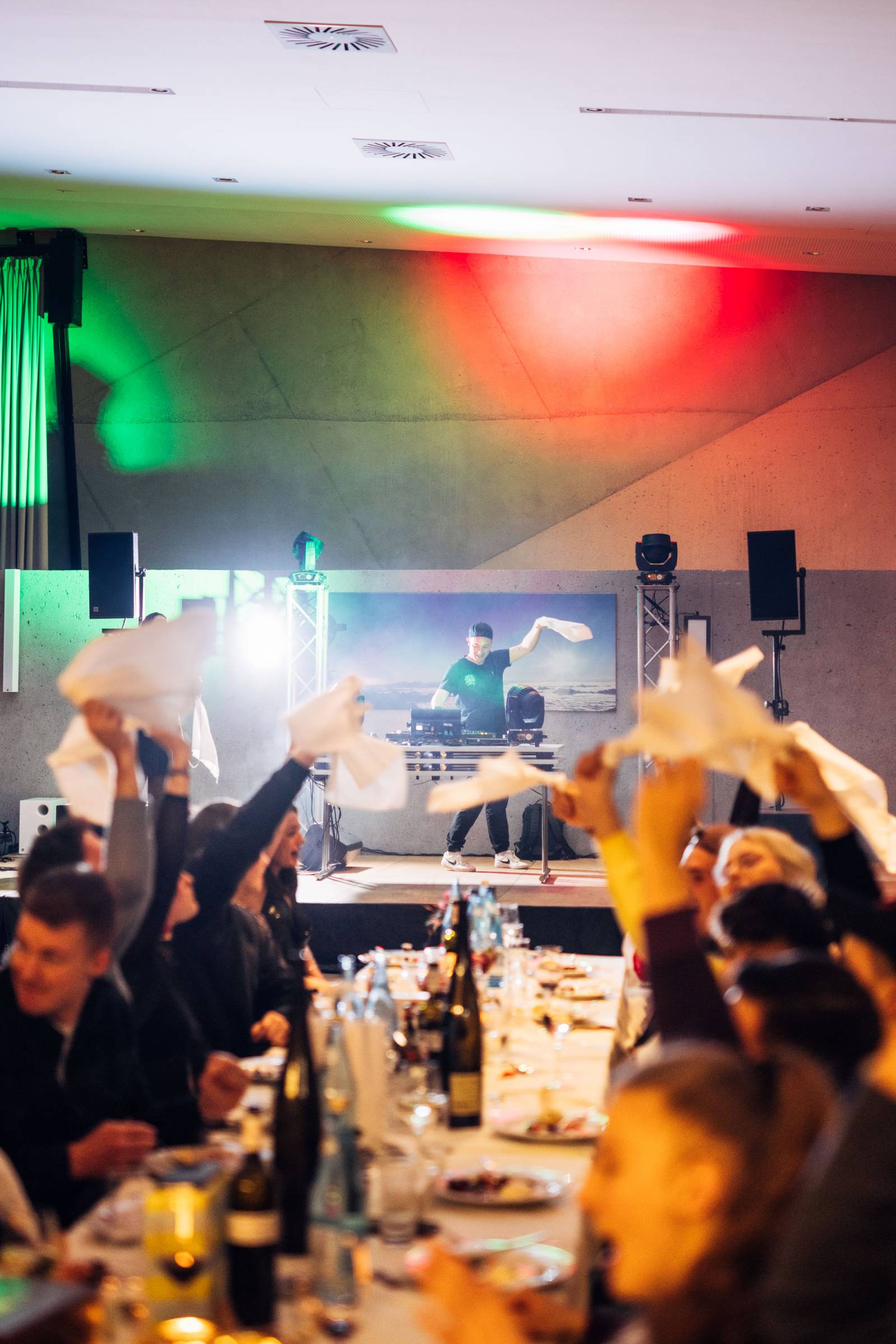 Cheers to us - Auf eine tolle Saison 2024 Symbolfoto