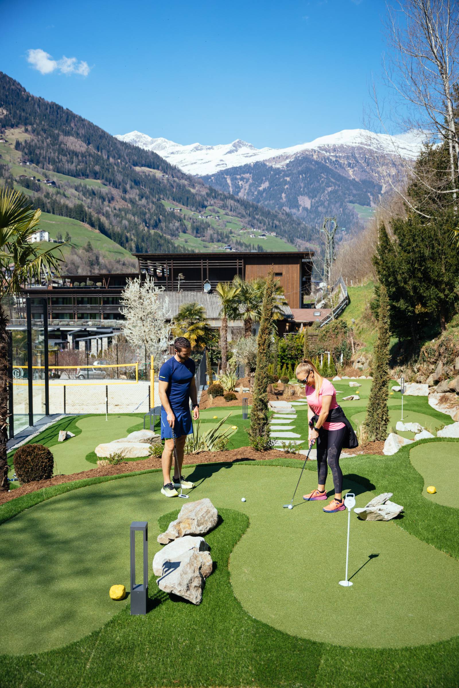 Looking for the best hotel for activity lovers in South Tyrol? symbolic picture