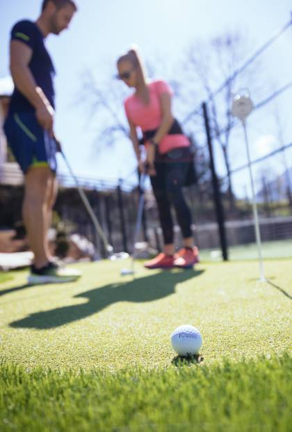 Detailaufnahme beim Golfen