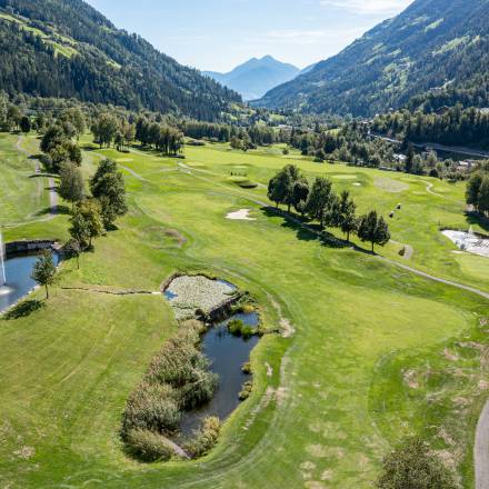 YouTuber KW GOLF zu Gast im Andreus Symbolfoto