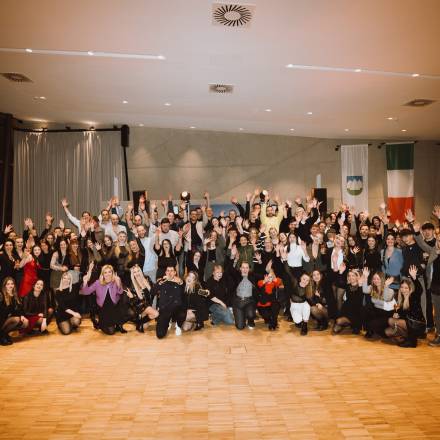 With Gratitude and Joy into the Break – A Look Back at Our Closing Party symbolic picture