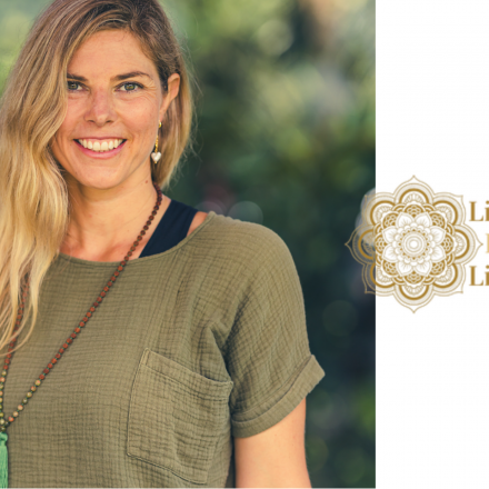 Bright Life Premium Yoga Teacher Training Symbolfoto