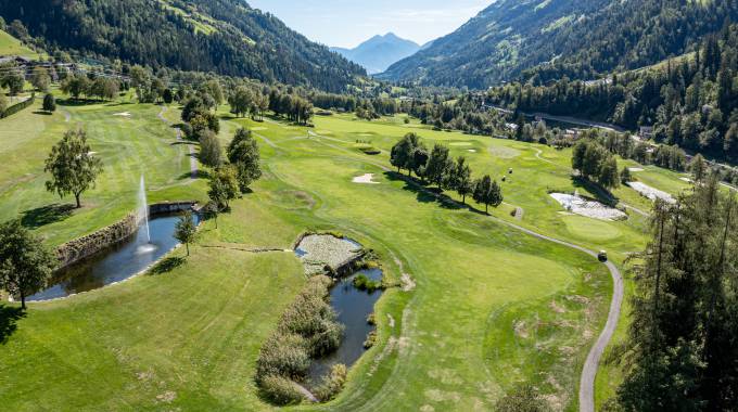 Golf per grandi e piccoli appassionati di buche - Andreus Resorts