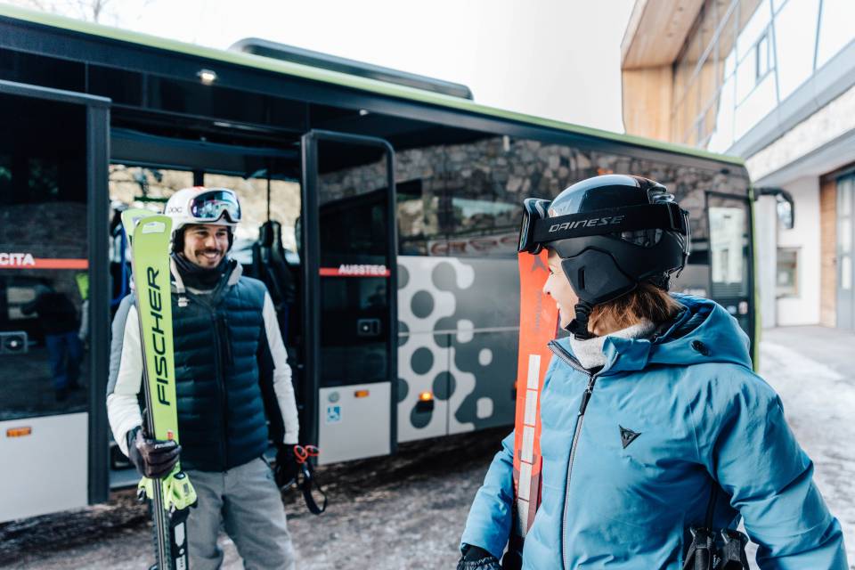 In giro con i mezzi pubblici per la Val Passiria: Gratis verso l’avventura - Andreus Resorts