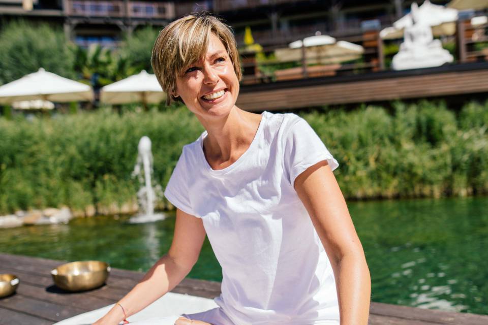 Angelika - Frau Yogasitz