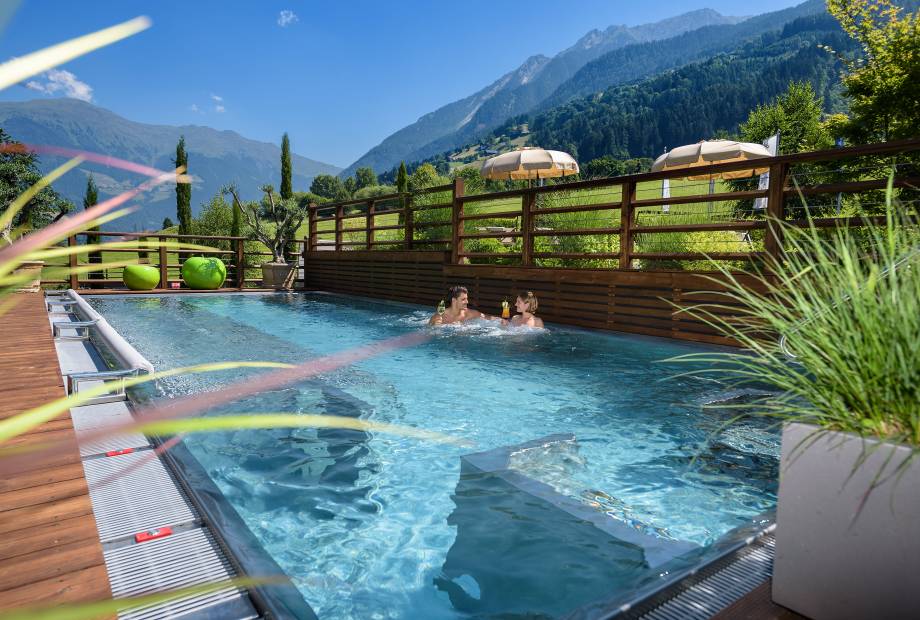 Pools & Garten im Resort in Südtirol - Andreus Resorts
